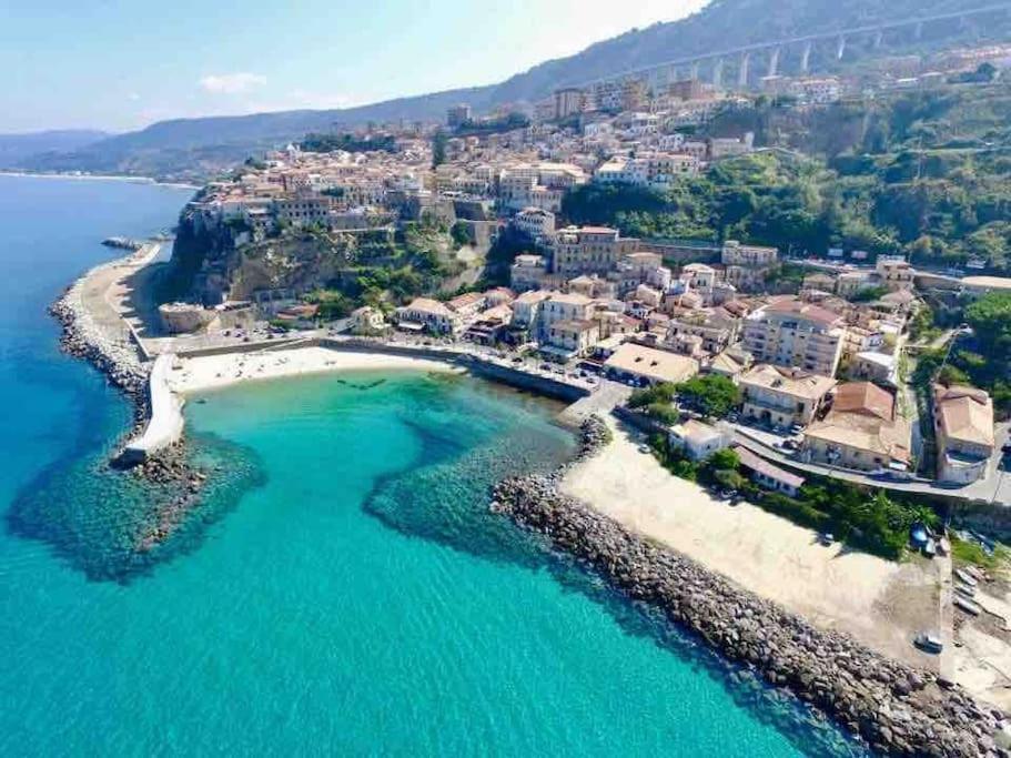 La Scaletta Sul Mare Di Pizzo Wifi E Disney+ Екстериор снимка